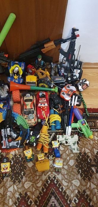 Vand jucarii de copii