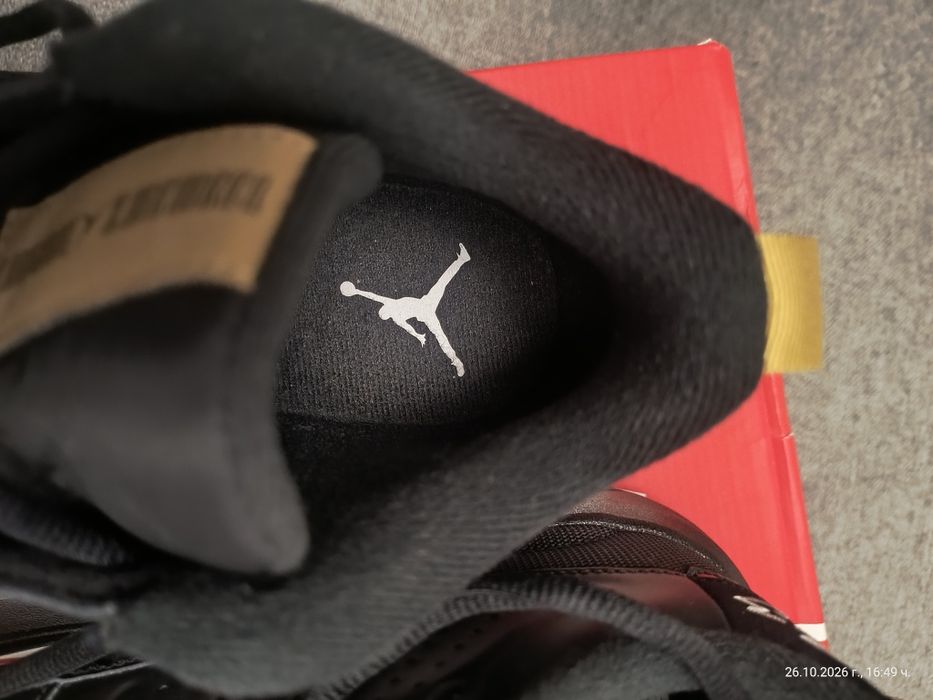 Air Jordan хойжг