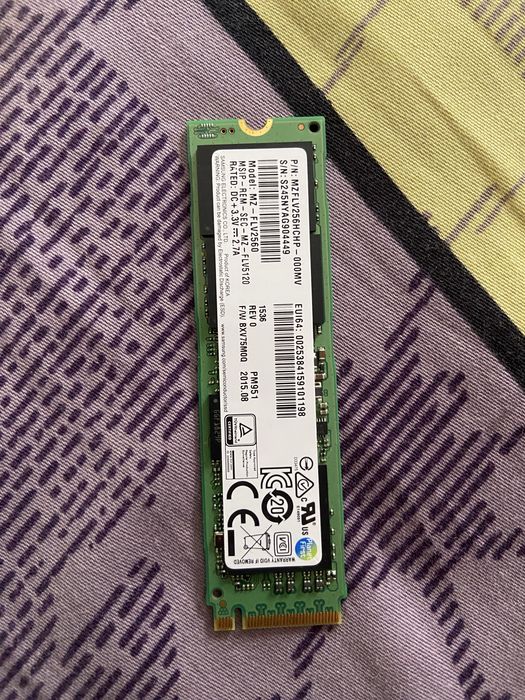 Ssd 256GB impecabil