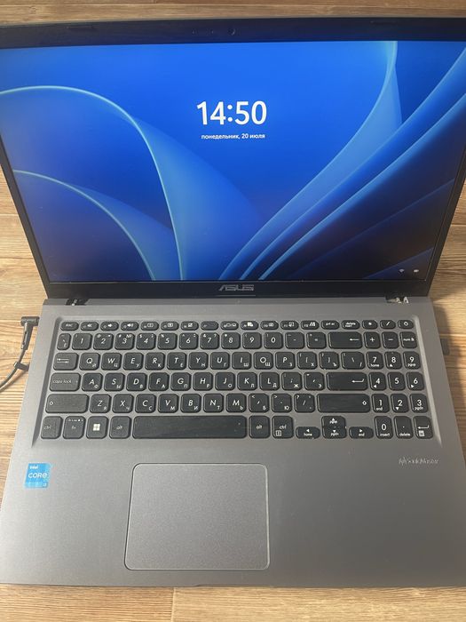 Ноутбук Asus vivobook