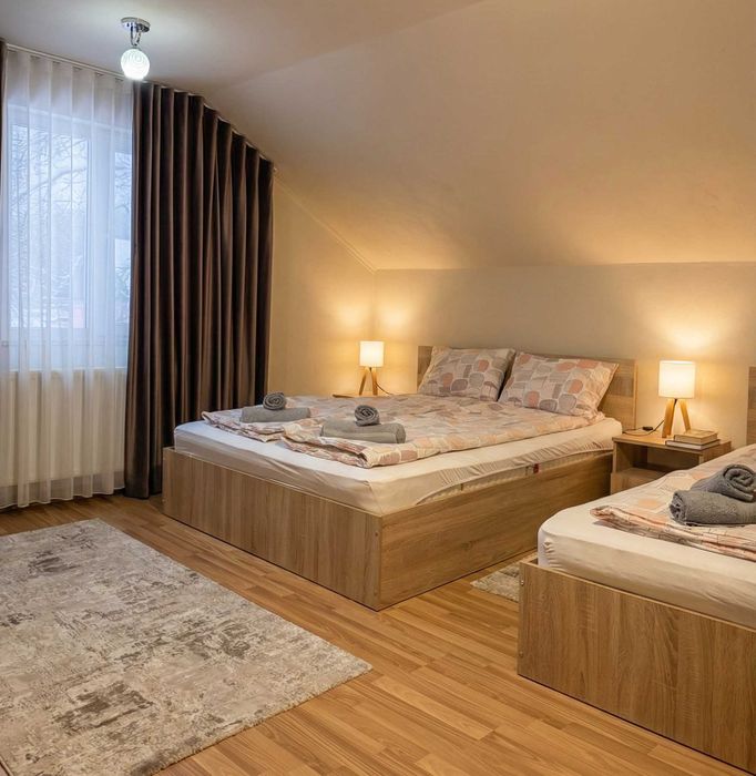 Cabană (vilă) cu ciubăr de închiriat, Crasna