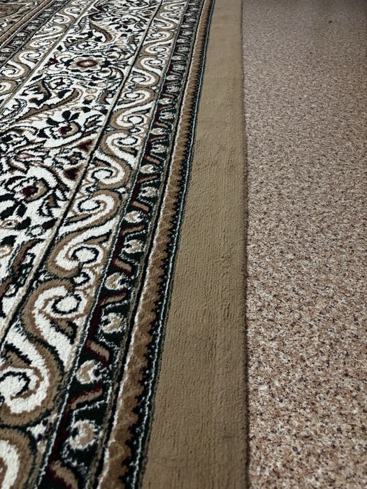 Ковер 4х4 в хорошем состоянии