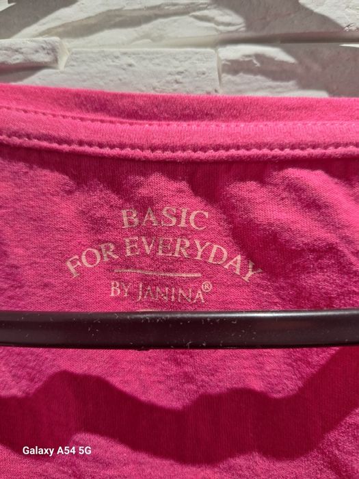 Лот от 5 бр.дамски тениски,размер L,100%памук