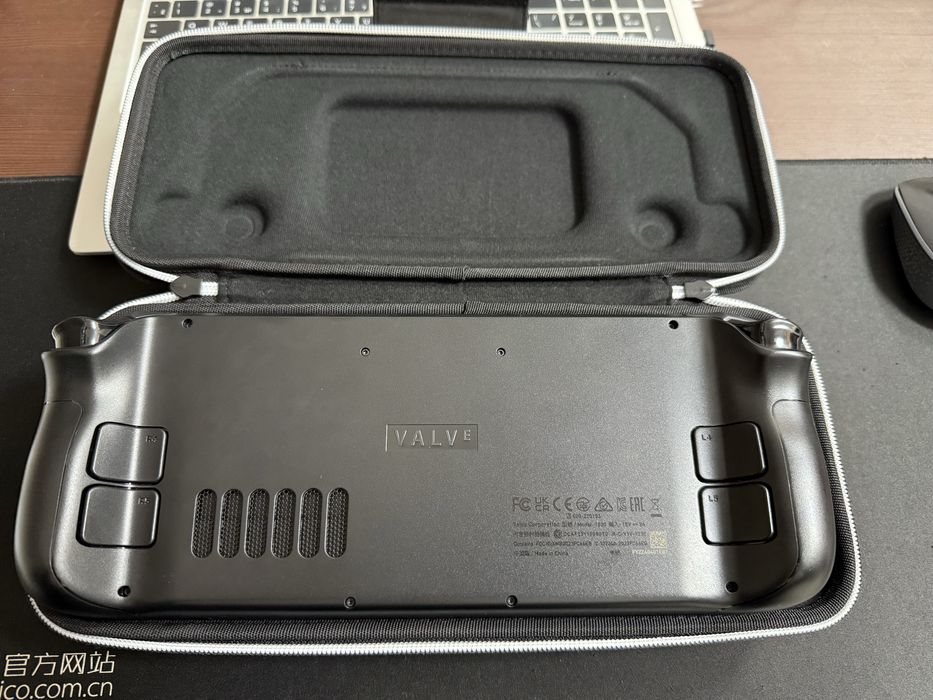 Игровая приставка Steam Deck OLED 1 тб