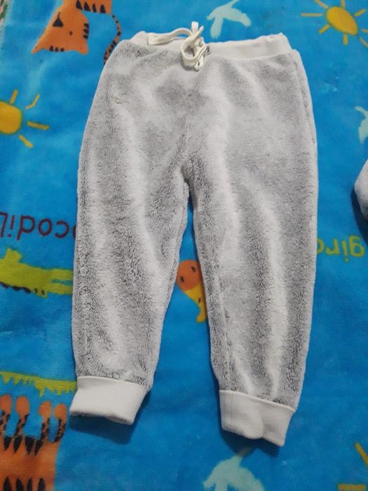 Продам детскую одежду