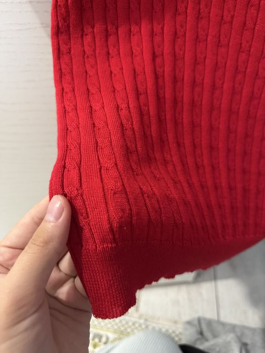 Красная кофта loro piana
