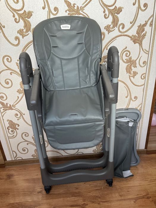 Детский стульчик для кормления, б/у