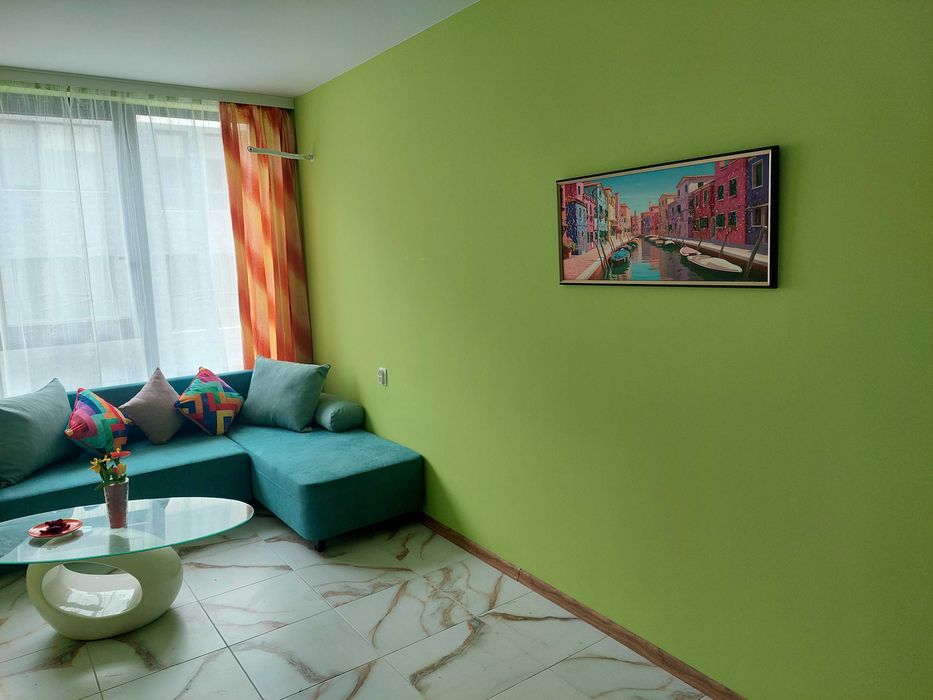 Дава се под наем Двустаен апартамент в София, Кръстова вада - 61 кв.м за 590 € - Снимка #1