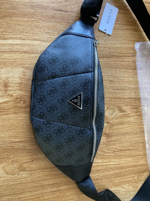 Мъжка оригинална чанта  Guess