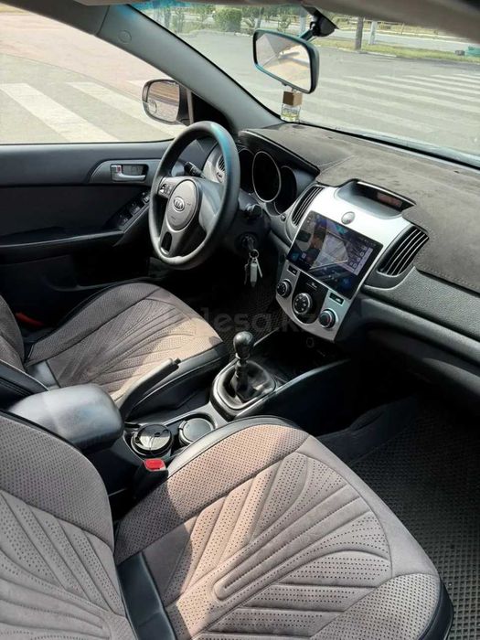 Продаю Kia Cerato 2011 г.