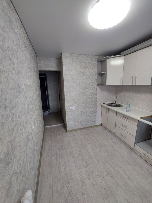 Продам однокомнатную квартиру. Океан.