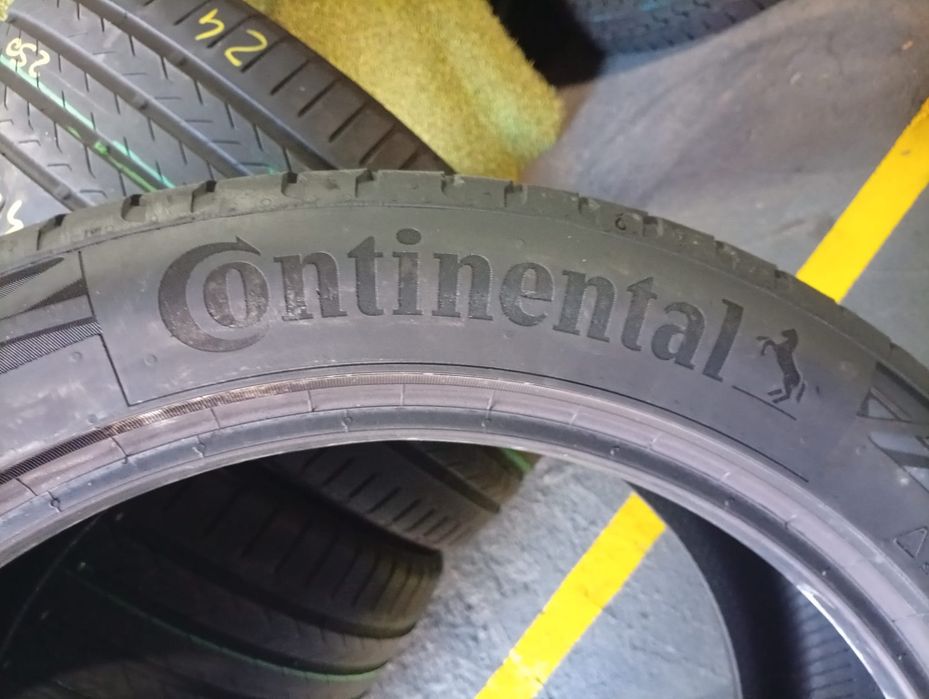 245 45 19 Continental 2023