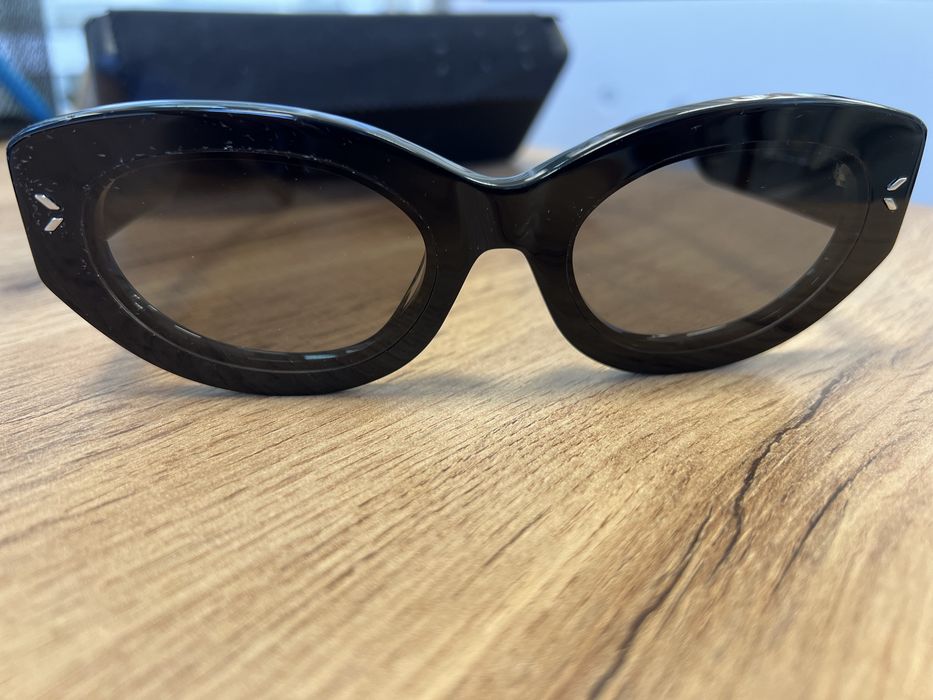 Уникални слънчеви очила  на  Alexander Mcqueen