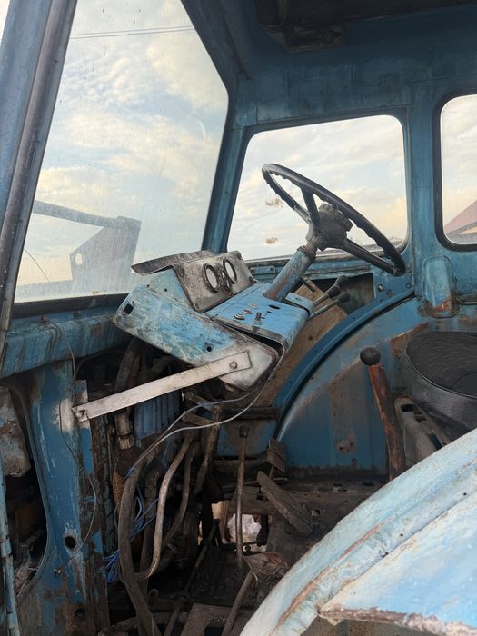 Мтз-80 кун аша күрегімен