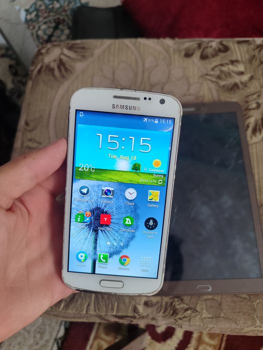 Samsung tab e (sm t561)