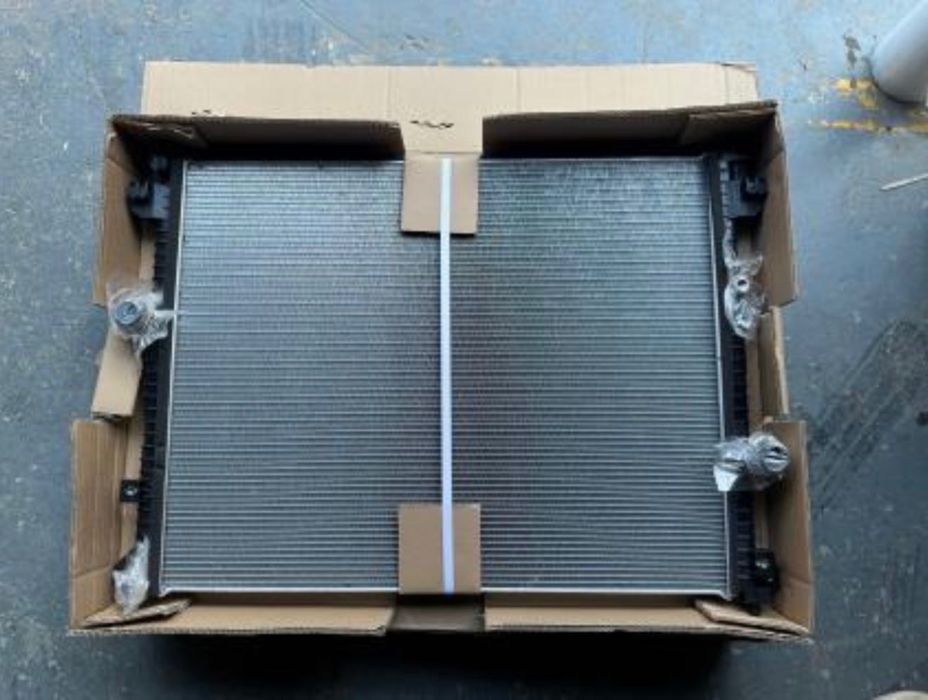 Donfeng 008 Oldi radiator