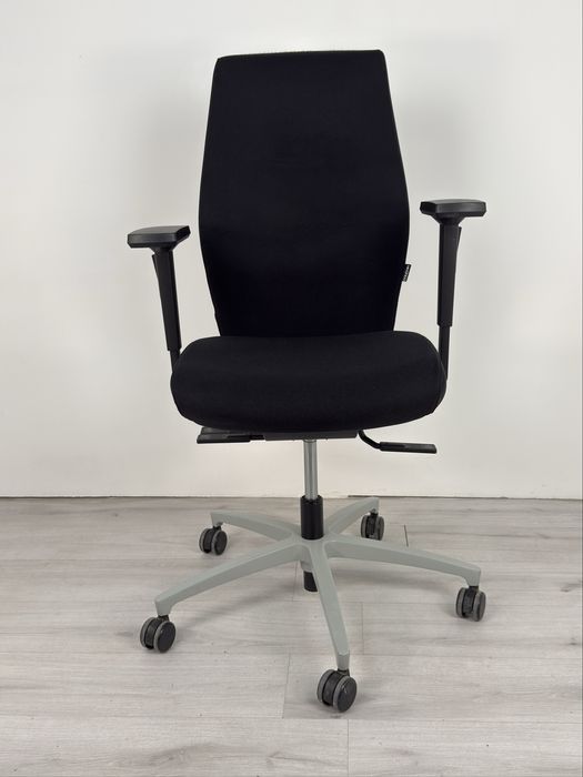 Ергономичен офис стол Dauphin за дома и офиса обзавеждане