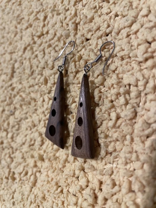 Обеци дървени