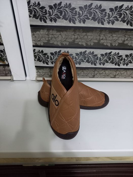 Продаются женские макасины