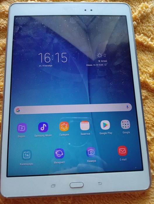 Продам планшет Samsung в идеальном состояние