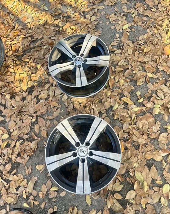 Два диска R16 5 100