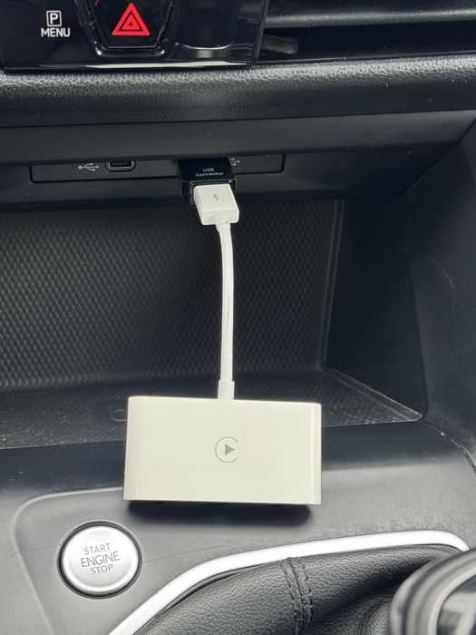 Adaptor CarPlay iPhone