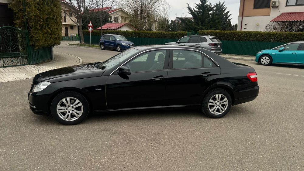 Mercedes-Benz E-class W212