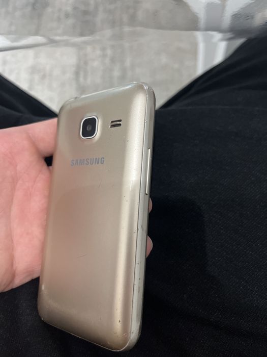 Samsung Galaxy J1