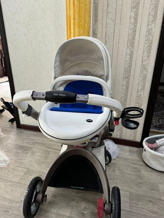 Продам коляску HOT MOM