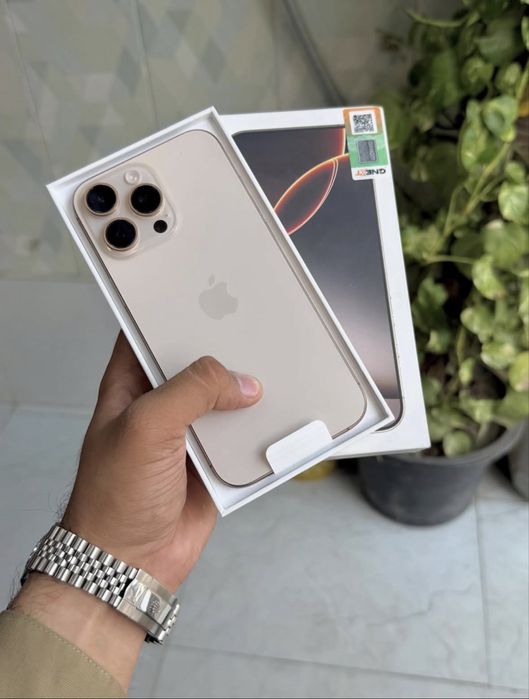 iphone 16pro gold 256gb