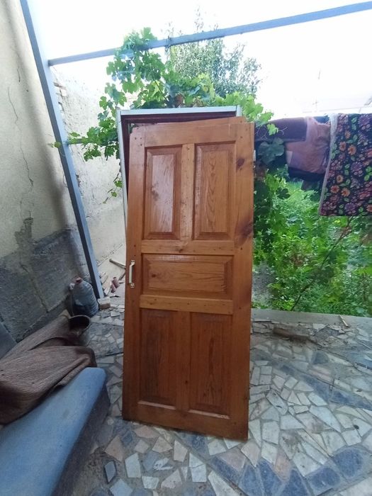 Eshiklar sotiladi srochni