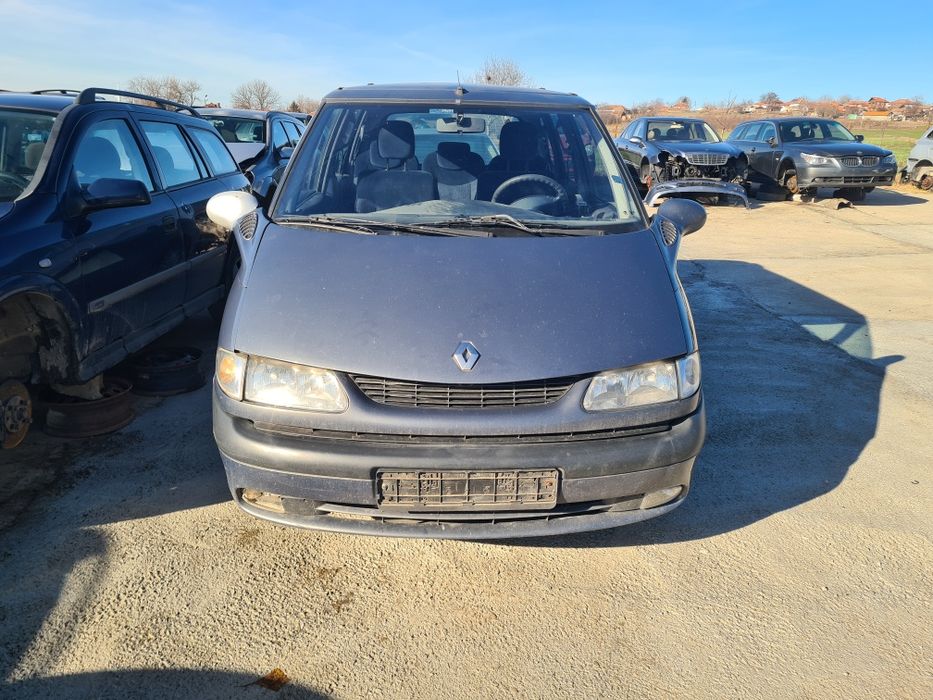 Рено Еспейс 2.0к.б, 140к.с бензин на части. Reni Espeis.