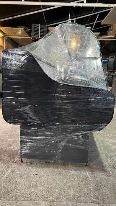 Vitrina frigorifica potrivita pentru mezeluri, brânzeturi, lactate