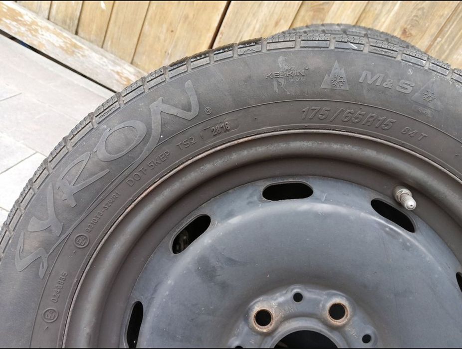 Roți 175/65 R15 toate anotimpurile