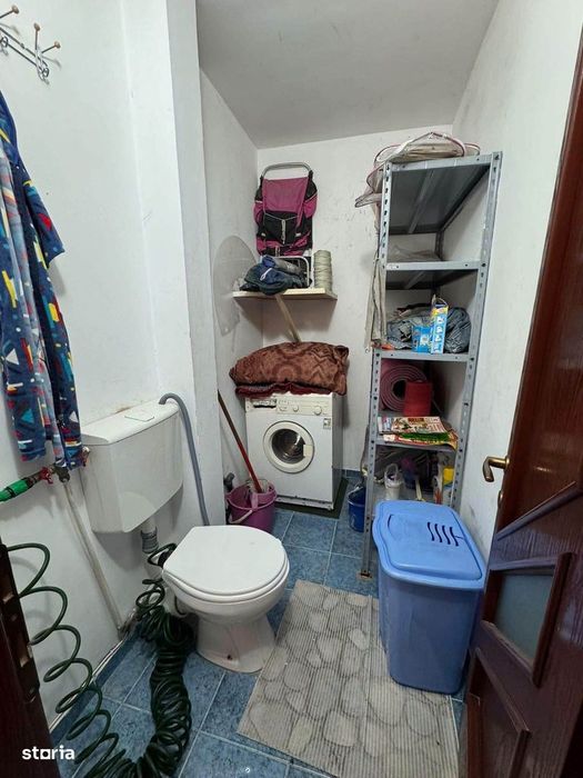 De vanzare apartament 4 camere, pe Bd. Roman Musat,2 bai si 2 balcoane