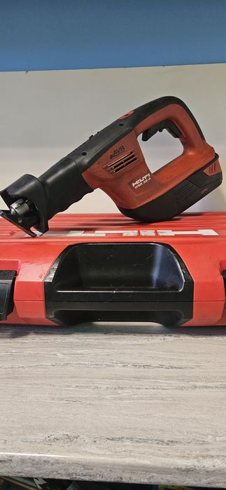 HILTI Акумулаторен Саблен Трион WSR36-A 36V.