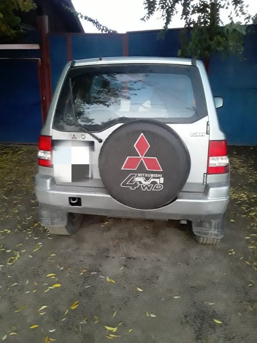 Продам мини джип pajero