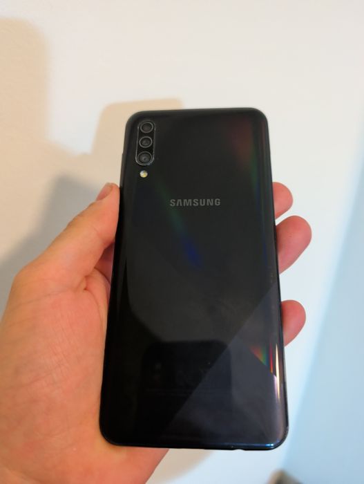Telefon Samsung Galaxy A30s dual sim de 6.4" amoled, baterie mare de  4000 mah