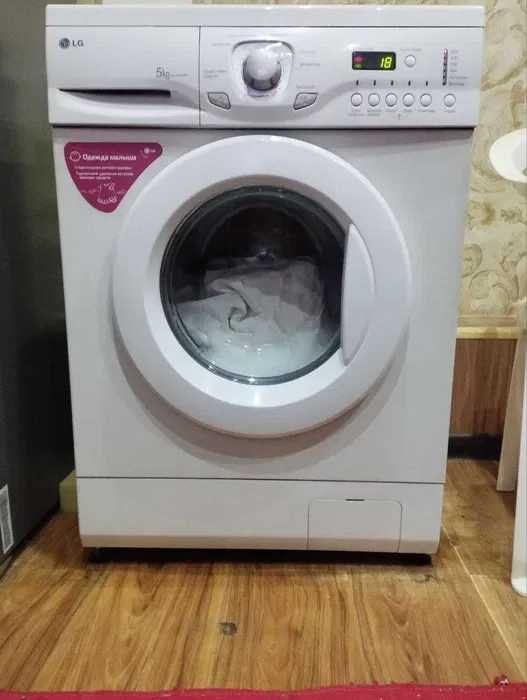 LG Стиральная машинка