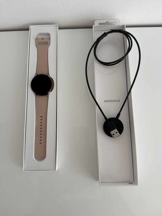 Samsung Galaxy Watch 4