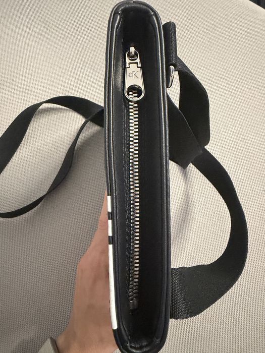 Borseta Calvin Klein Jeans