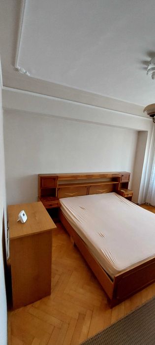 Apartament de inchiriat