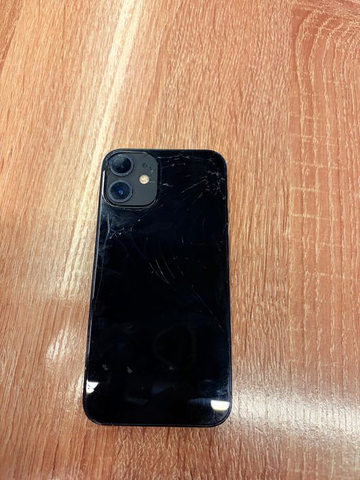 Айфон 12 мини срочно