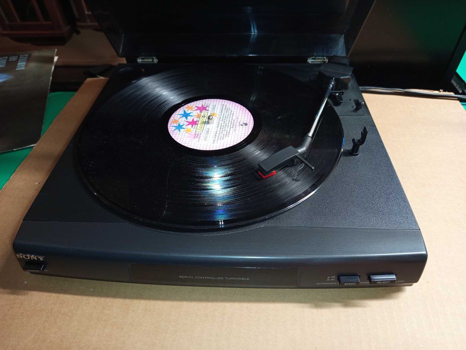 Pick-up stereo automatic Sony model PS-LX56