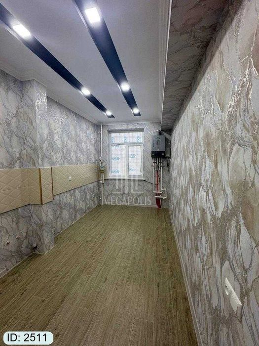 №2512 2 xonali uy tez va arzon sotiladi