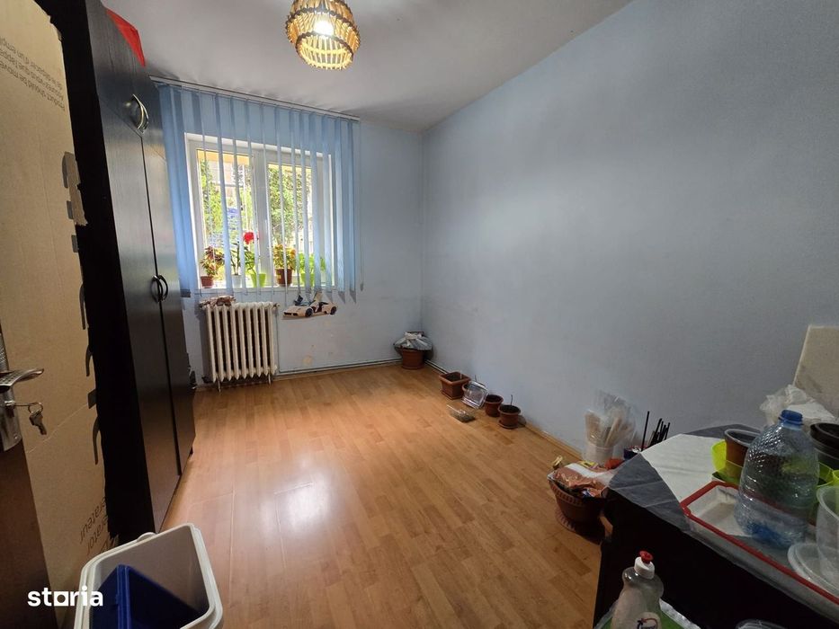 Apartament 3 camere decomandate, zona Manastur-Piata Flora