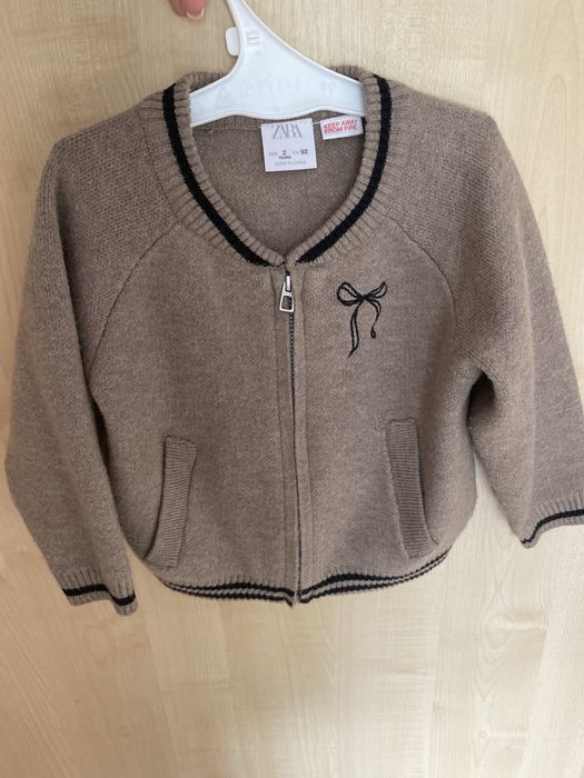 Jacheta Zara fetite