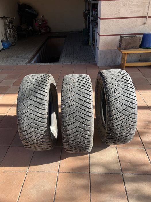 Продам зимние шины