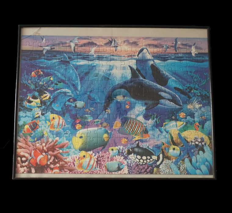 Imagine puzzle cu tematică marină (204 piese, cu cadru)