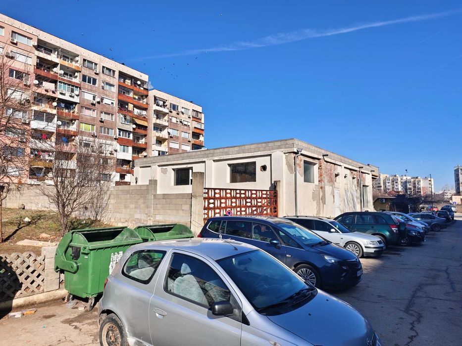 Продава се Магазин в Монтана, Младост 1 - 225 кв.м за 1089 €/кв.м - Снимка #5